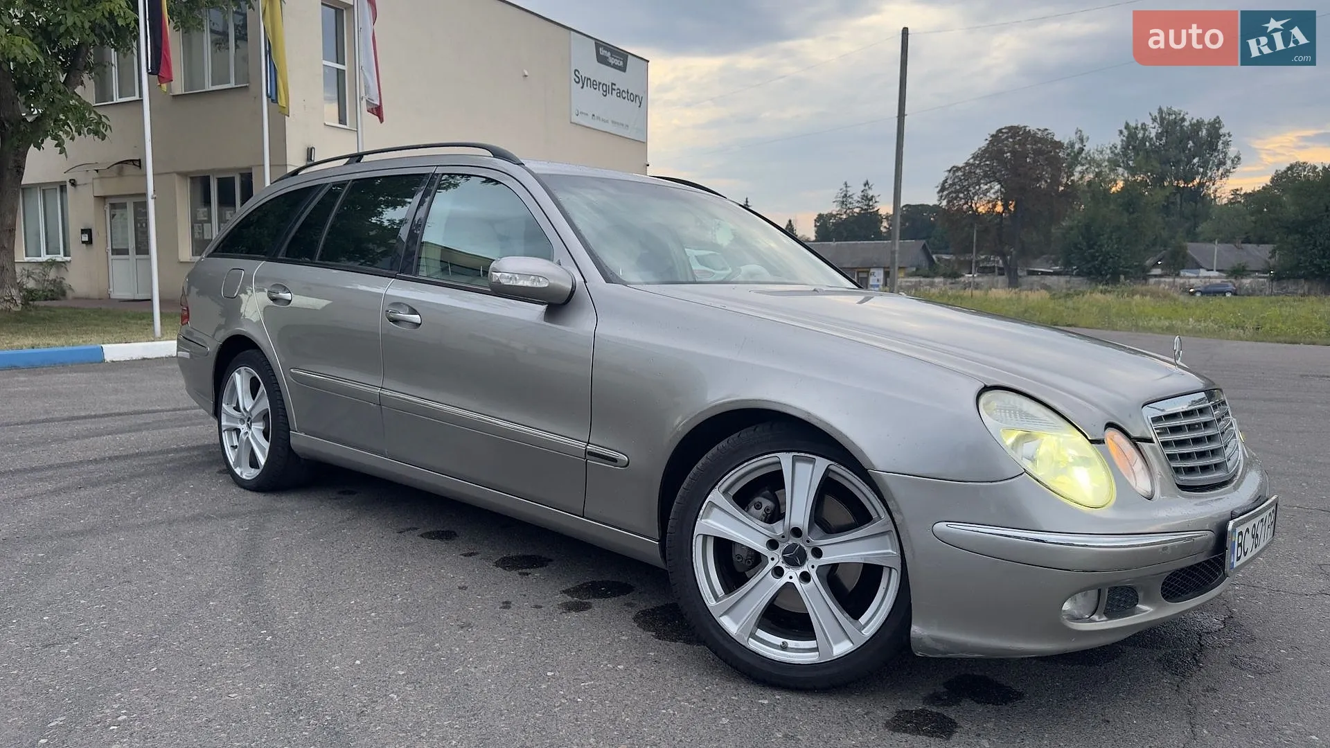 Mercedes-Benz E-Class, 2004
