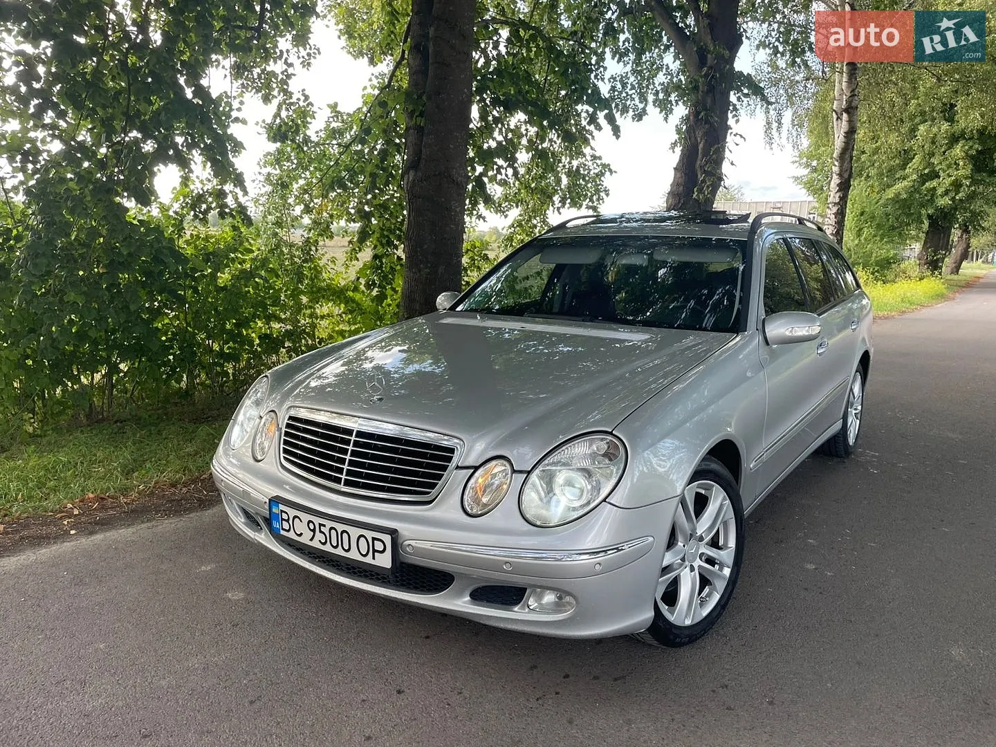 Mercedes-Benz E-Class, 2004