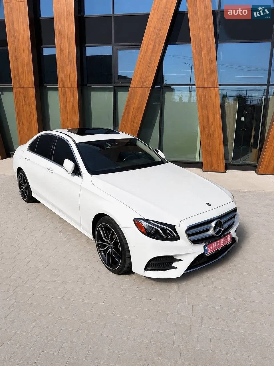 Mercedes-Benz E-Class, 2017