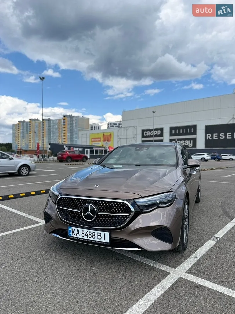 Mercedes-Benz E-Class, 2024