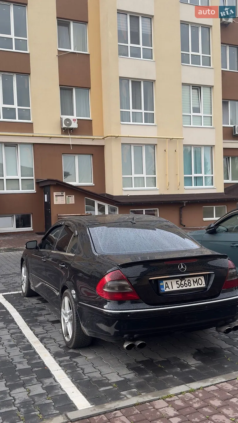 Mercedes-Benz E-Class, 2004