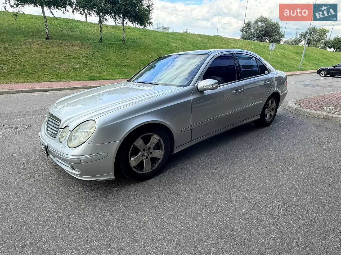 Mercedes-Benz E-Class, 2003