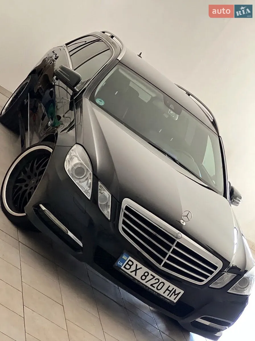 Mercedes-Benz E-Class, 2011