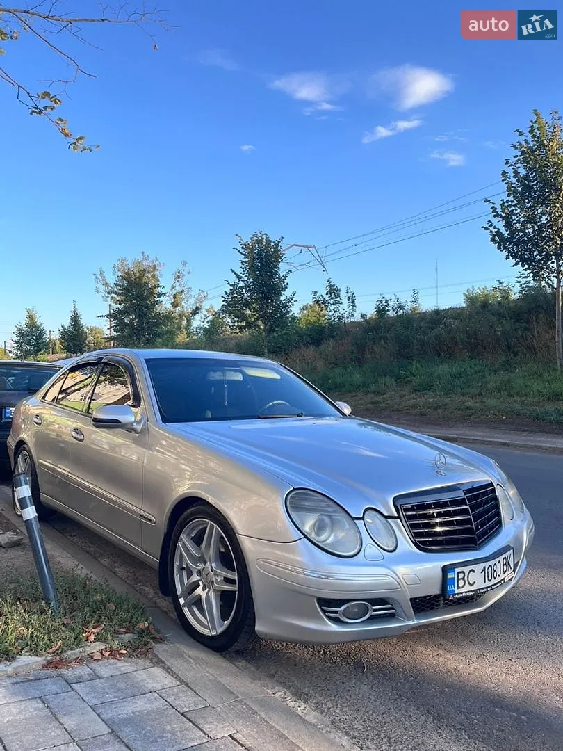 Mercedes-Benz E-Class 2003 — 1