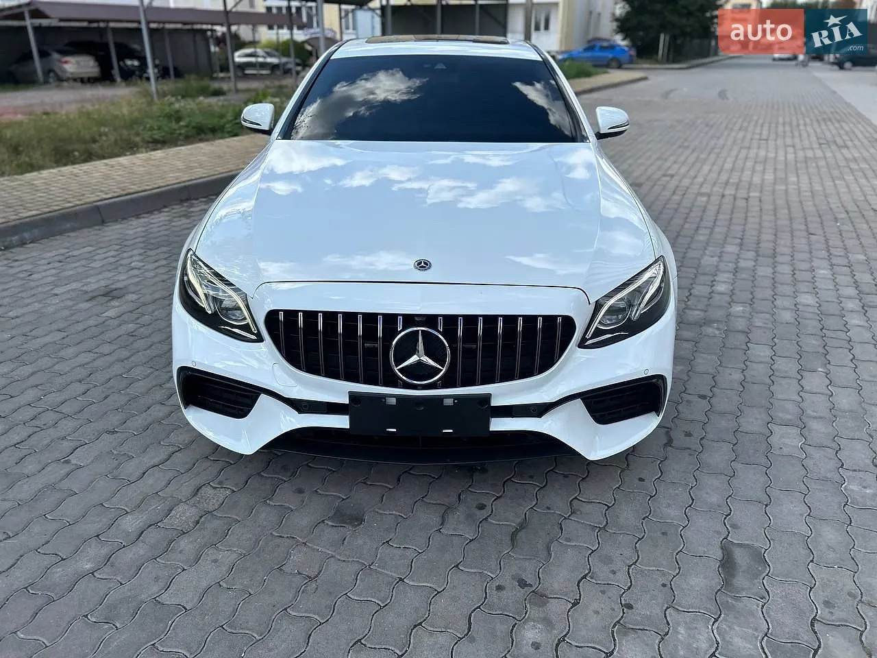 Mercedes-Benz E-Class, 2018