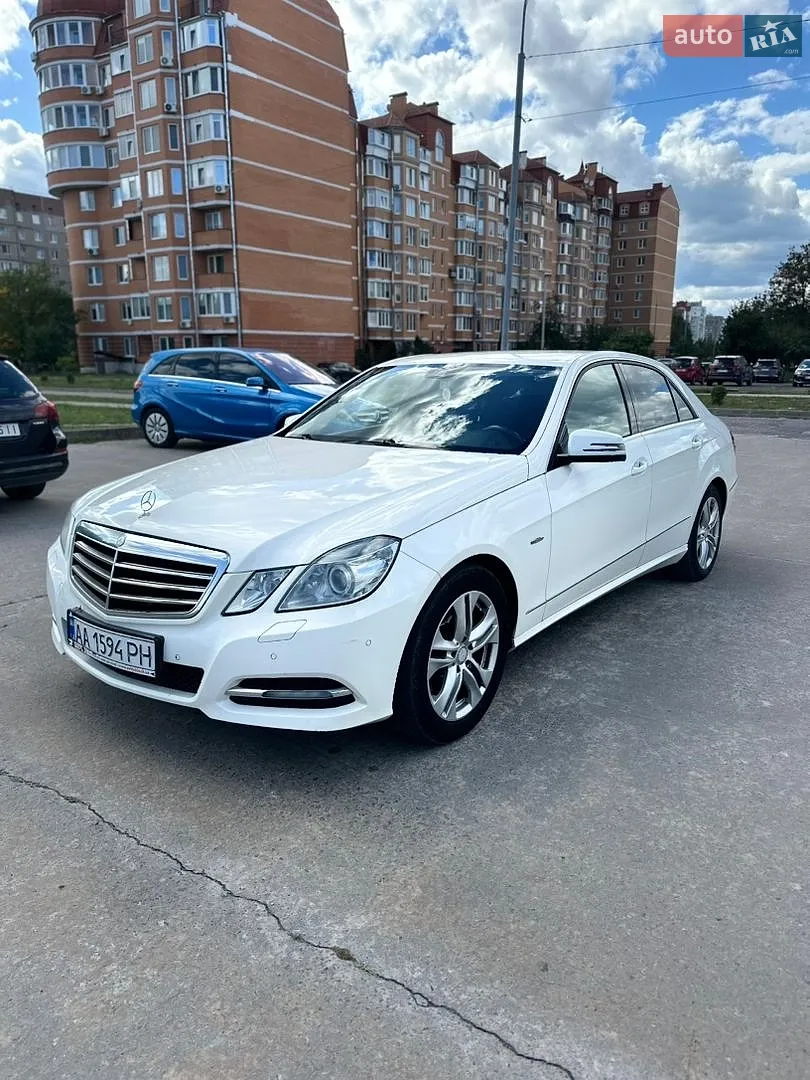 Mercedes-Benz E-Class, 2012