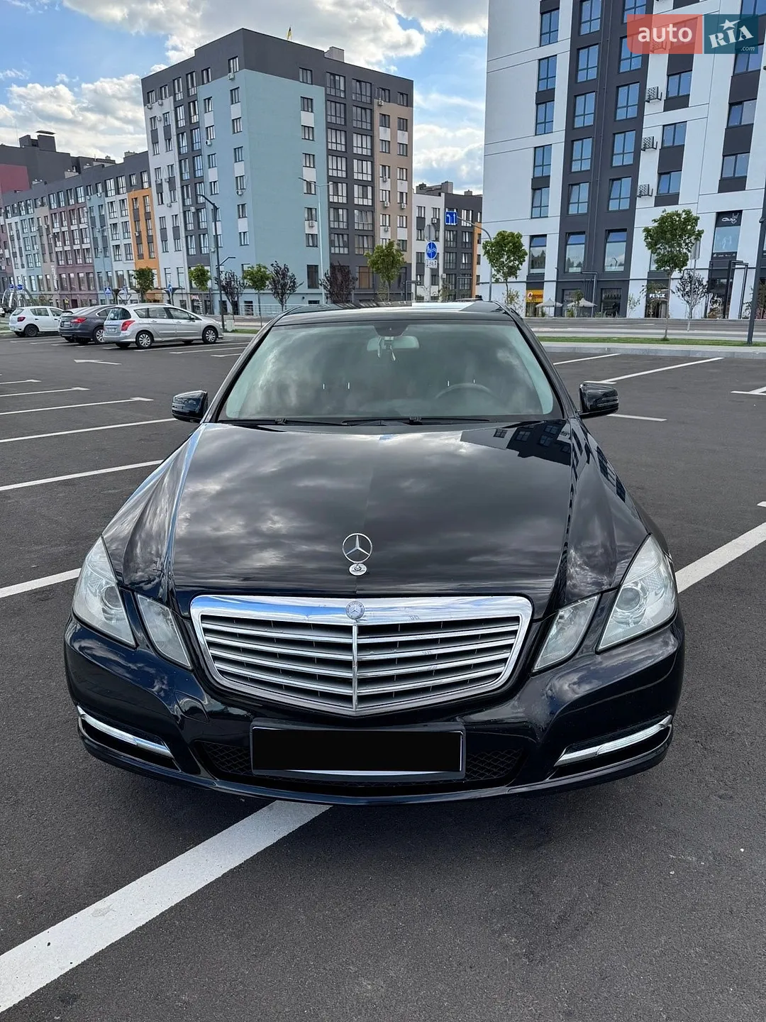 Mercedes-Benz E-Class, 2011