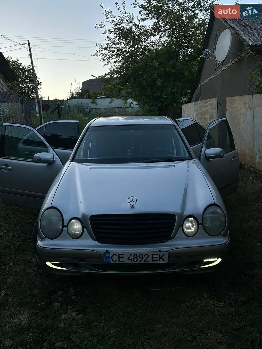 Mercedes-Benz E-Class, 2001
