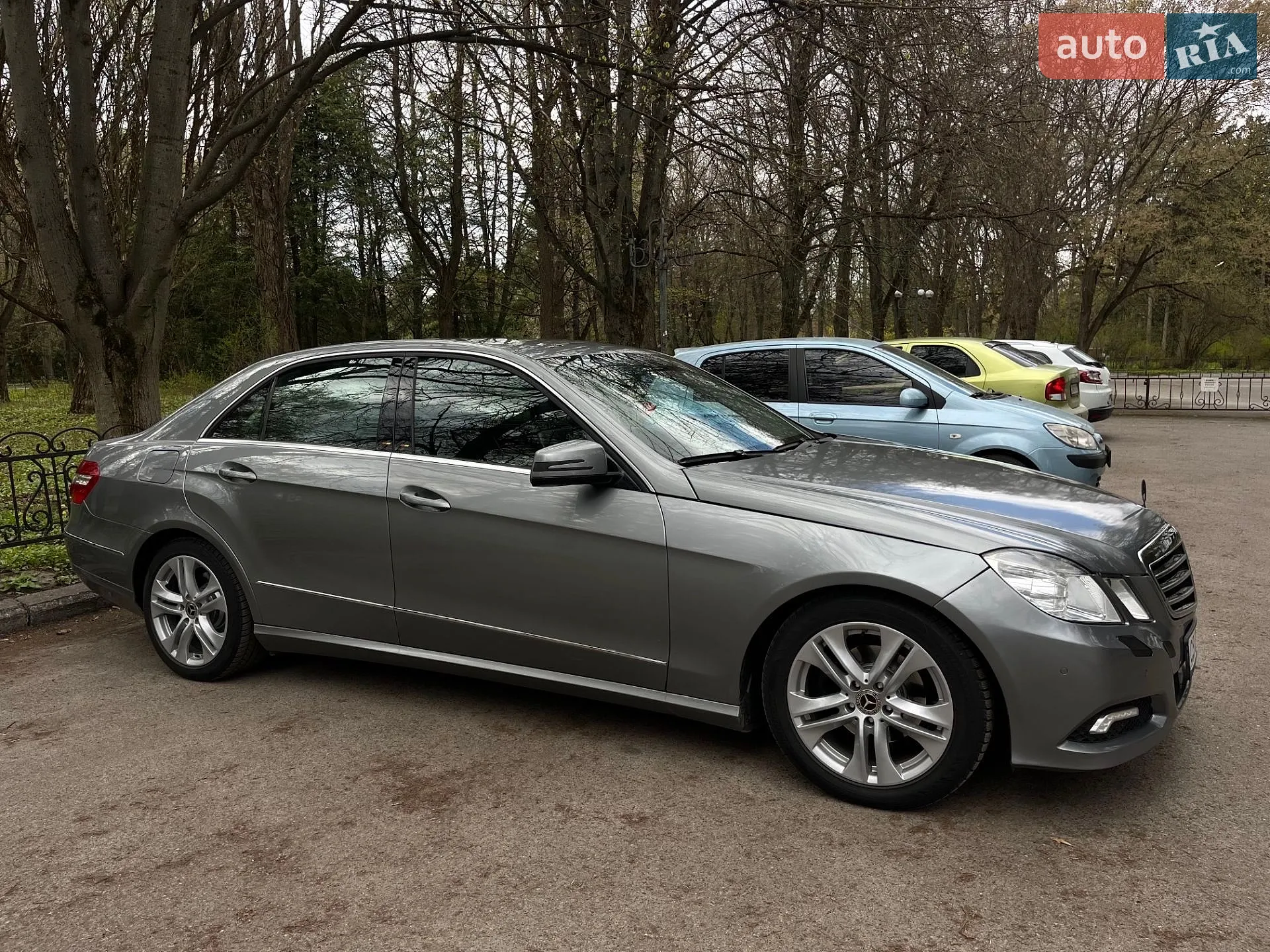 Mercedes-Benz E-Class, 2010