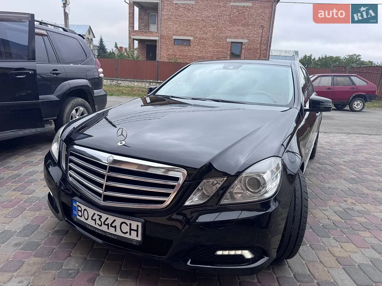 Mercedes-Benz E-Class, 2010