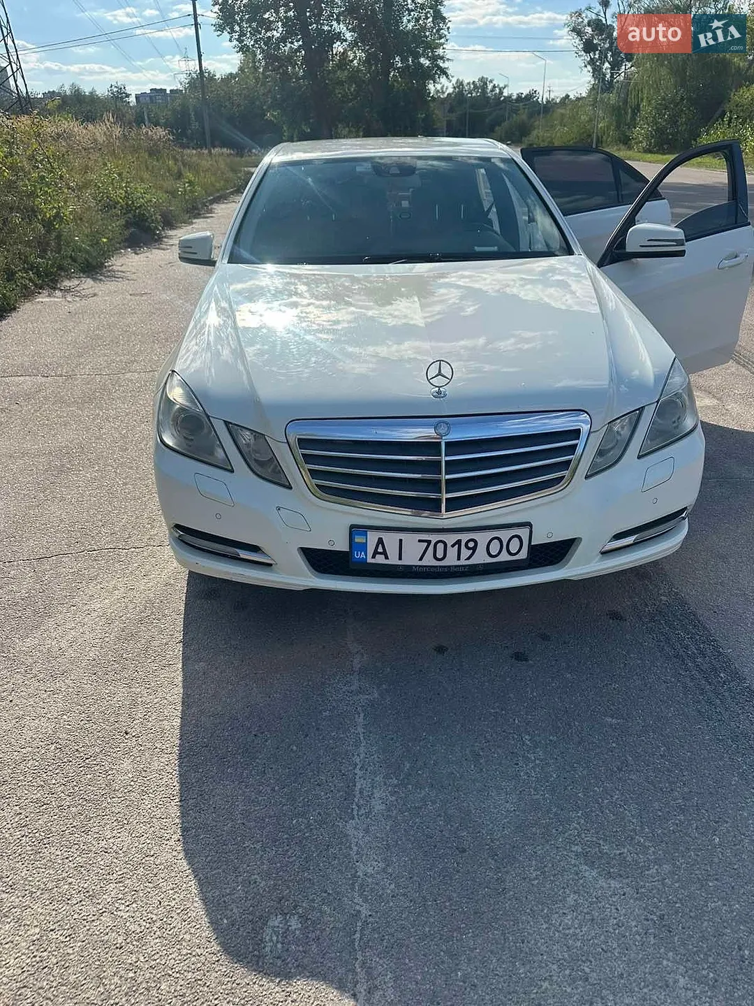 Mercedes-Benz E-Class, 2011