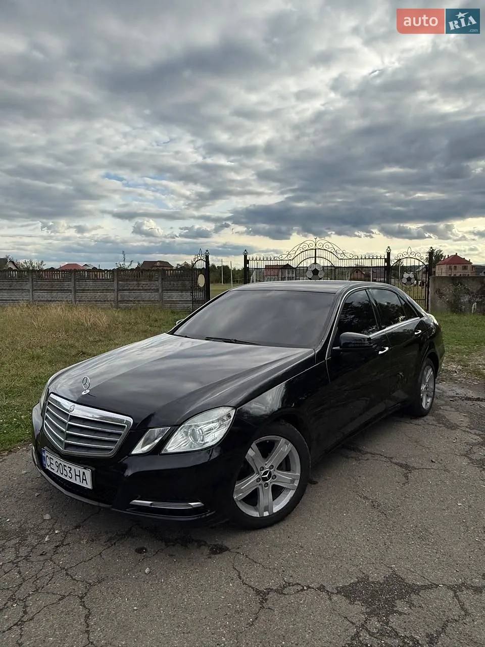 Mercedes-Benz E-Class, 2012