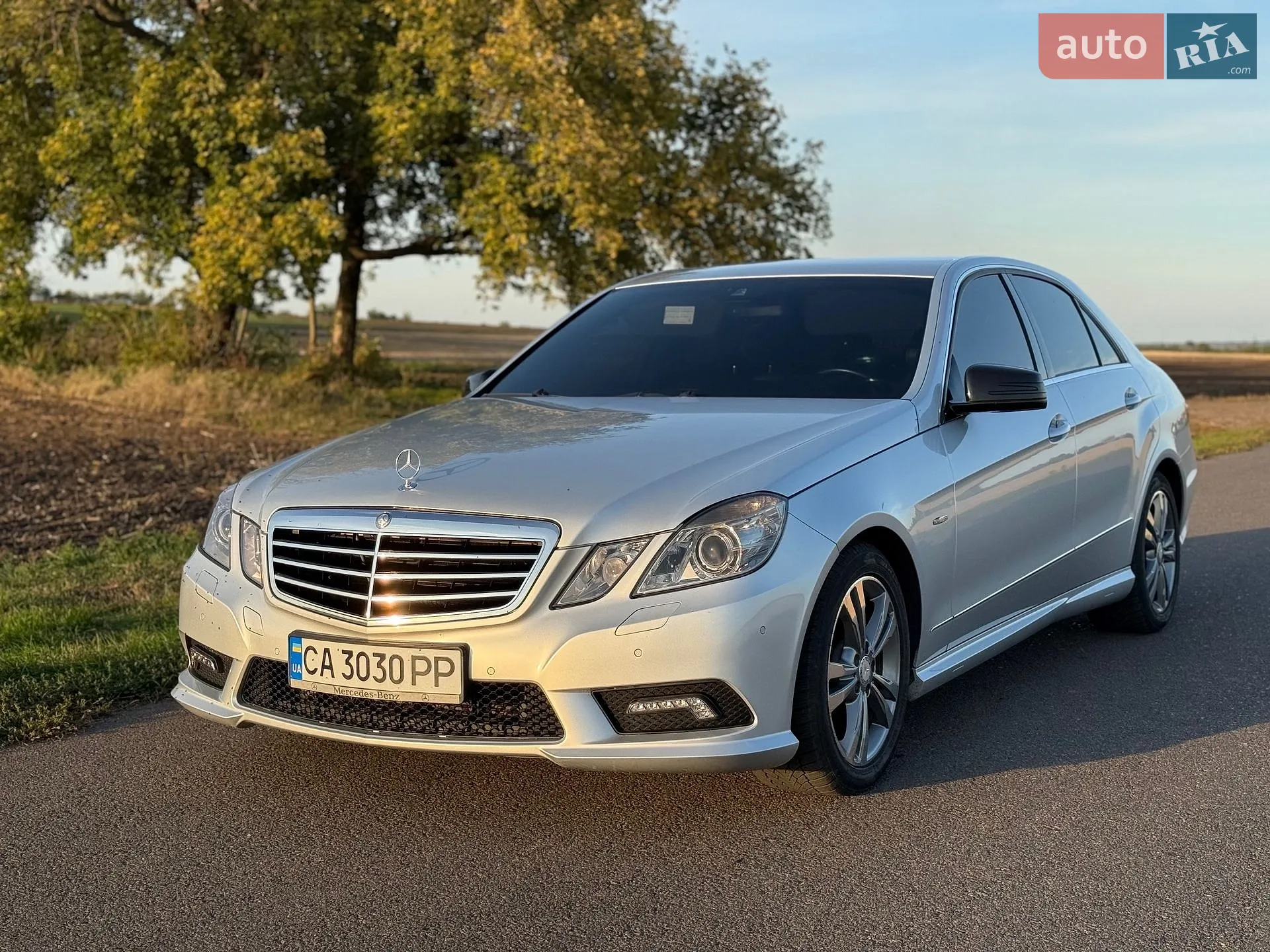 Mercedes-Benz E-Class, 2011