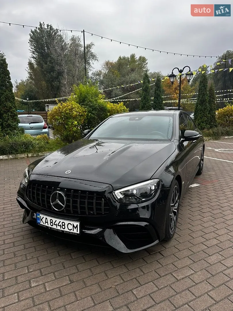 Mercedes-Benz E-Class, 2022