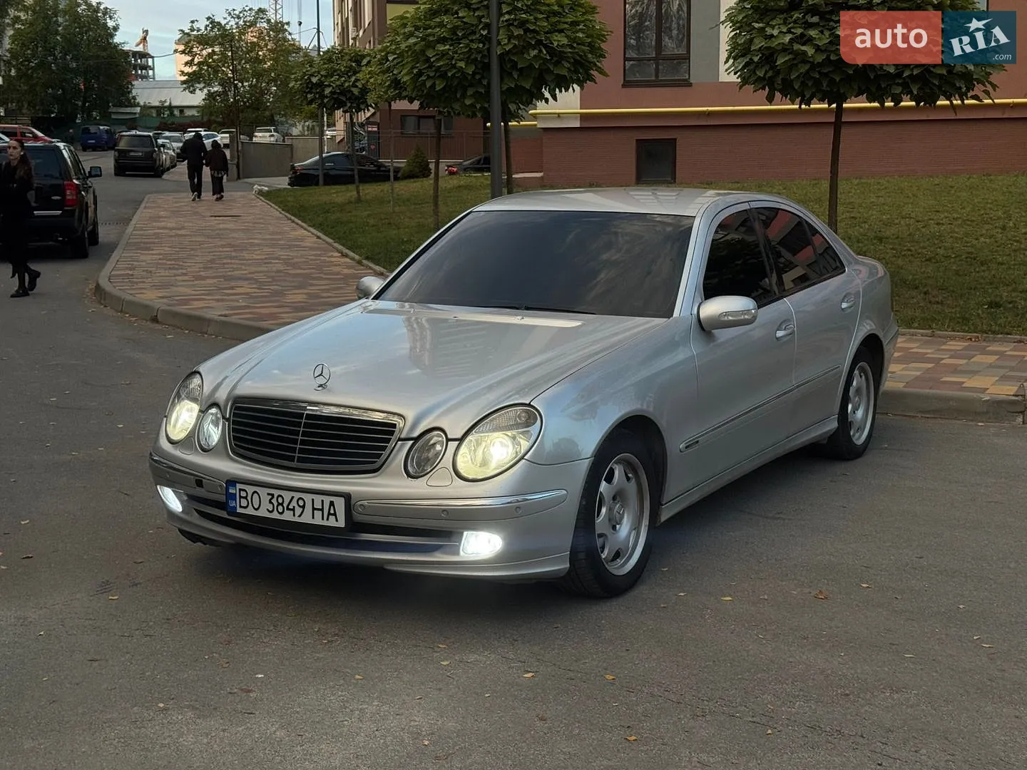 Mercedes-Benz E-Class, 2005