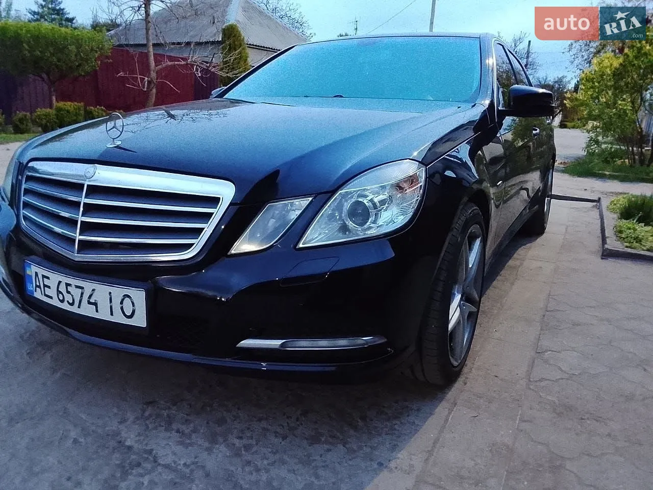 Mercedes-Benz E-Class, 2012