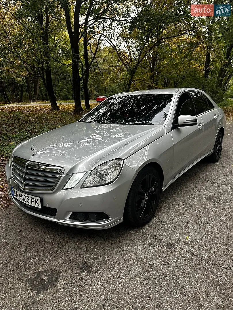 Mercedes-Benz E-Class, 2011