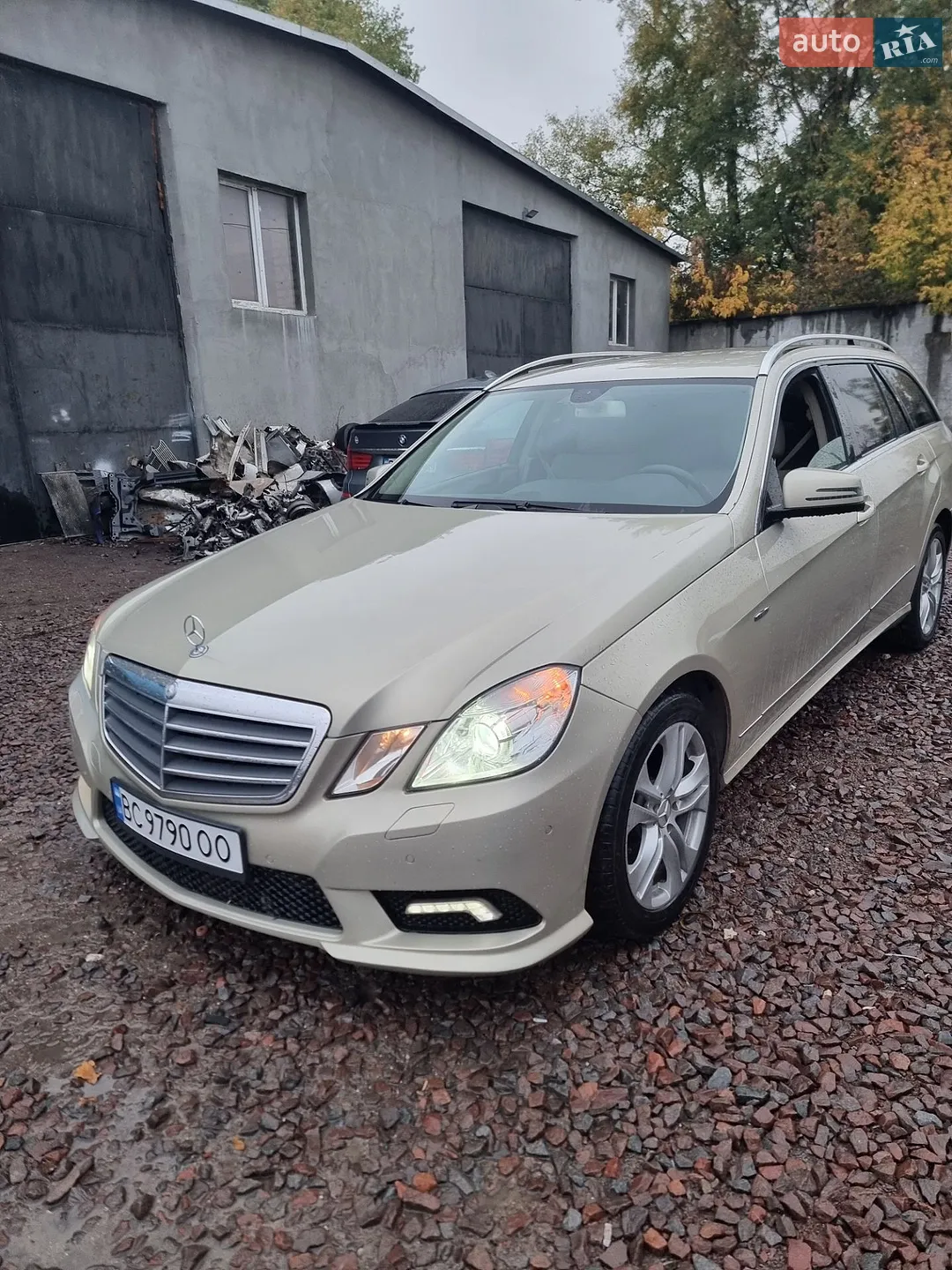 Mercedes-Benz E-Class, 2010