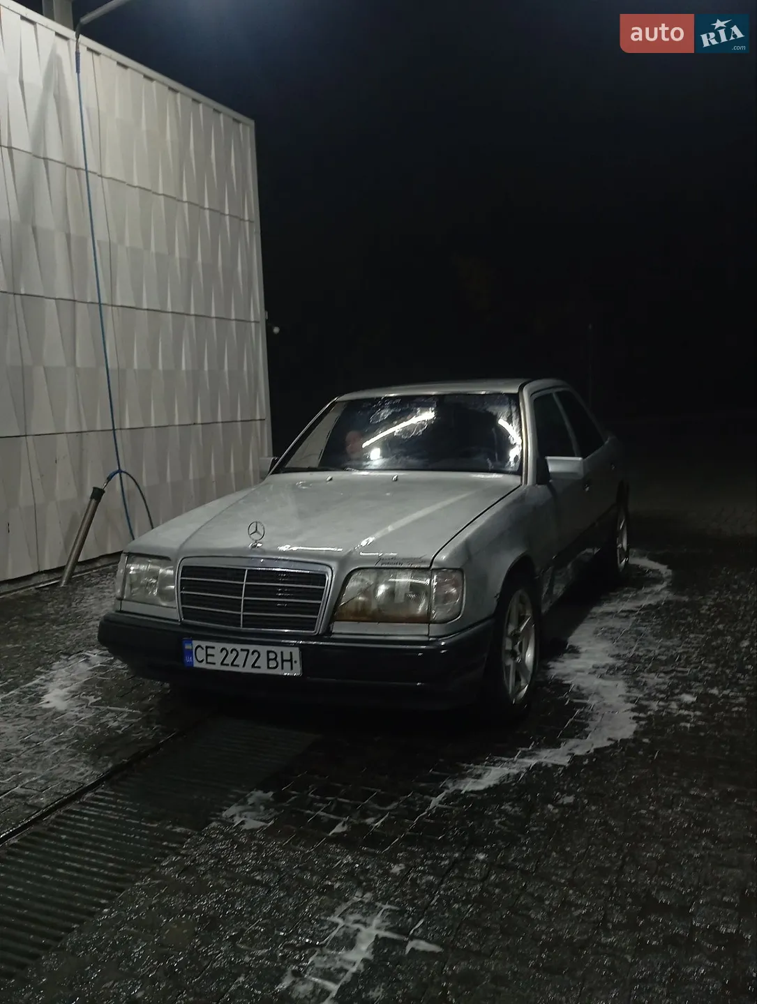 Mercedes-Benz E-Class, 1993