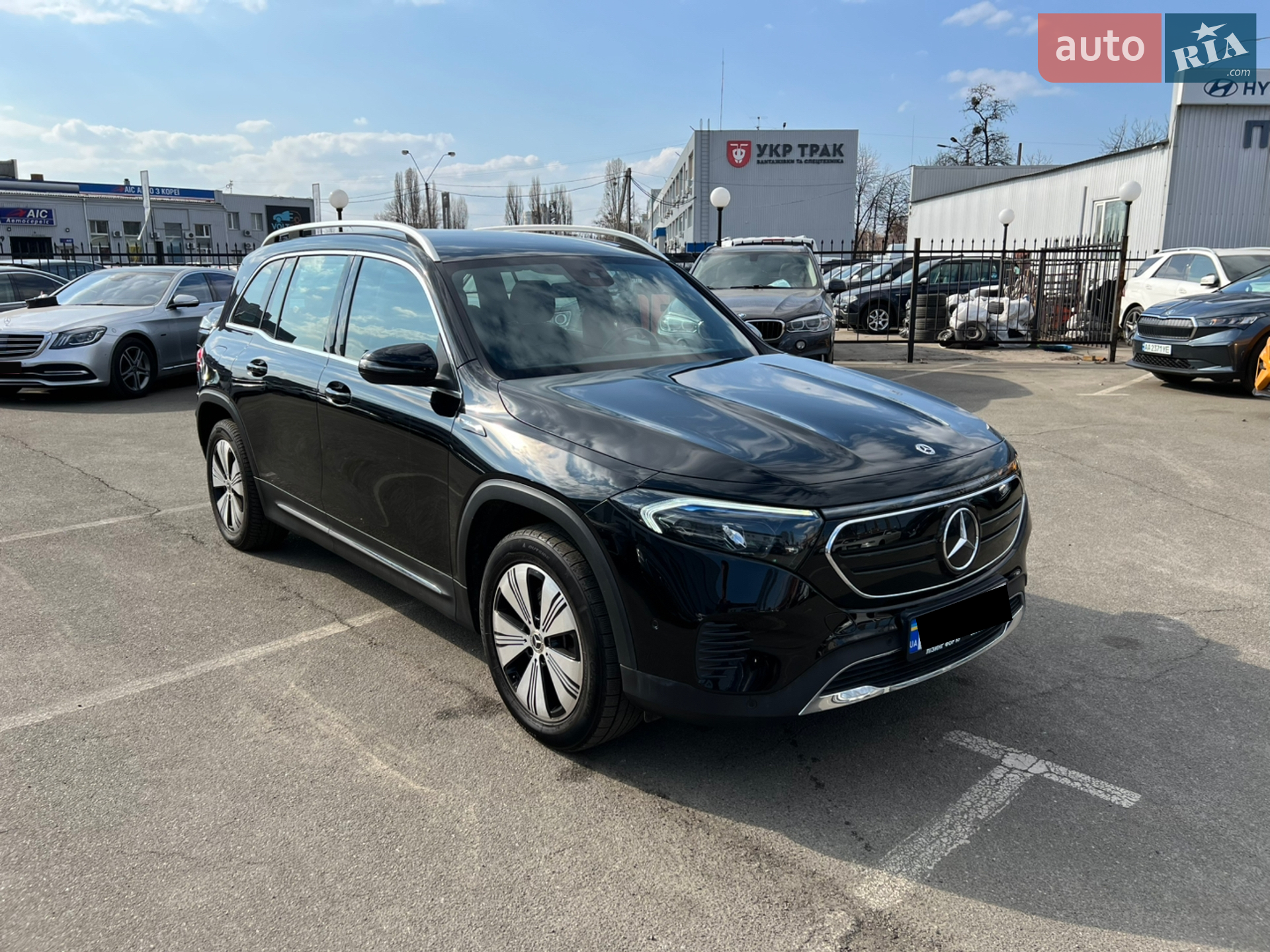 Mercedes-Benz EQB, 2022