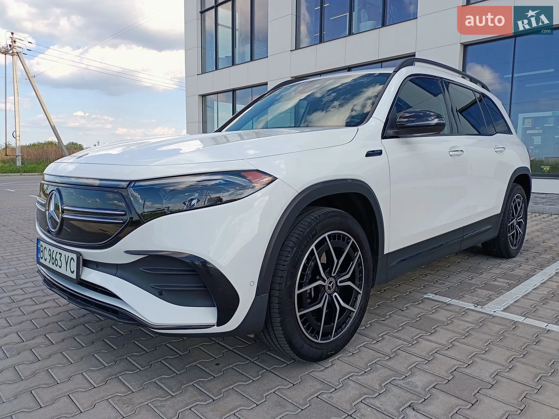 Mercedes-Benz EQB, 2022
