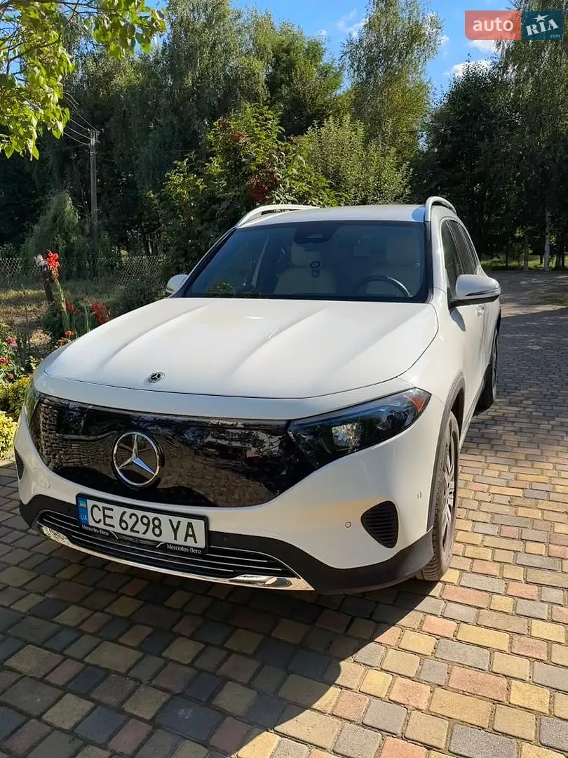Mercedes-Benz EQB, 2024