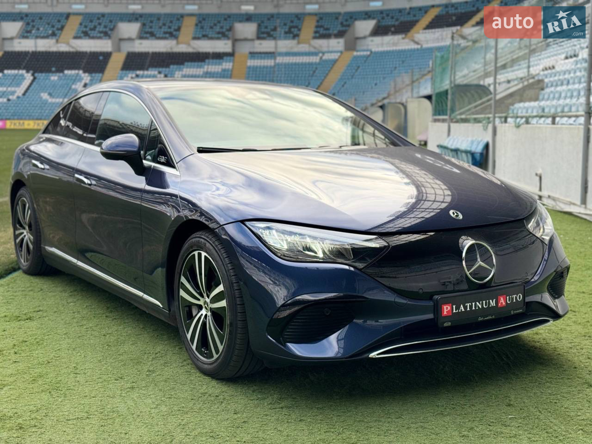 Mercedes-Benz EQE, 2023