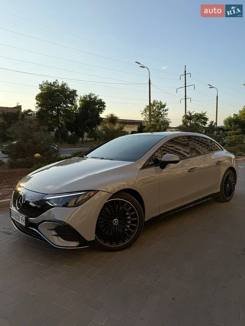 Mercedes-Benz EQE, 2023