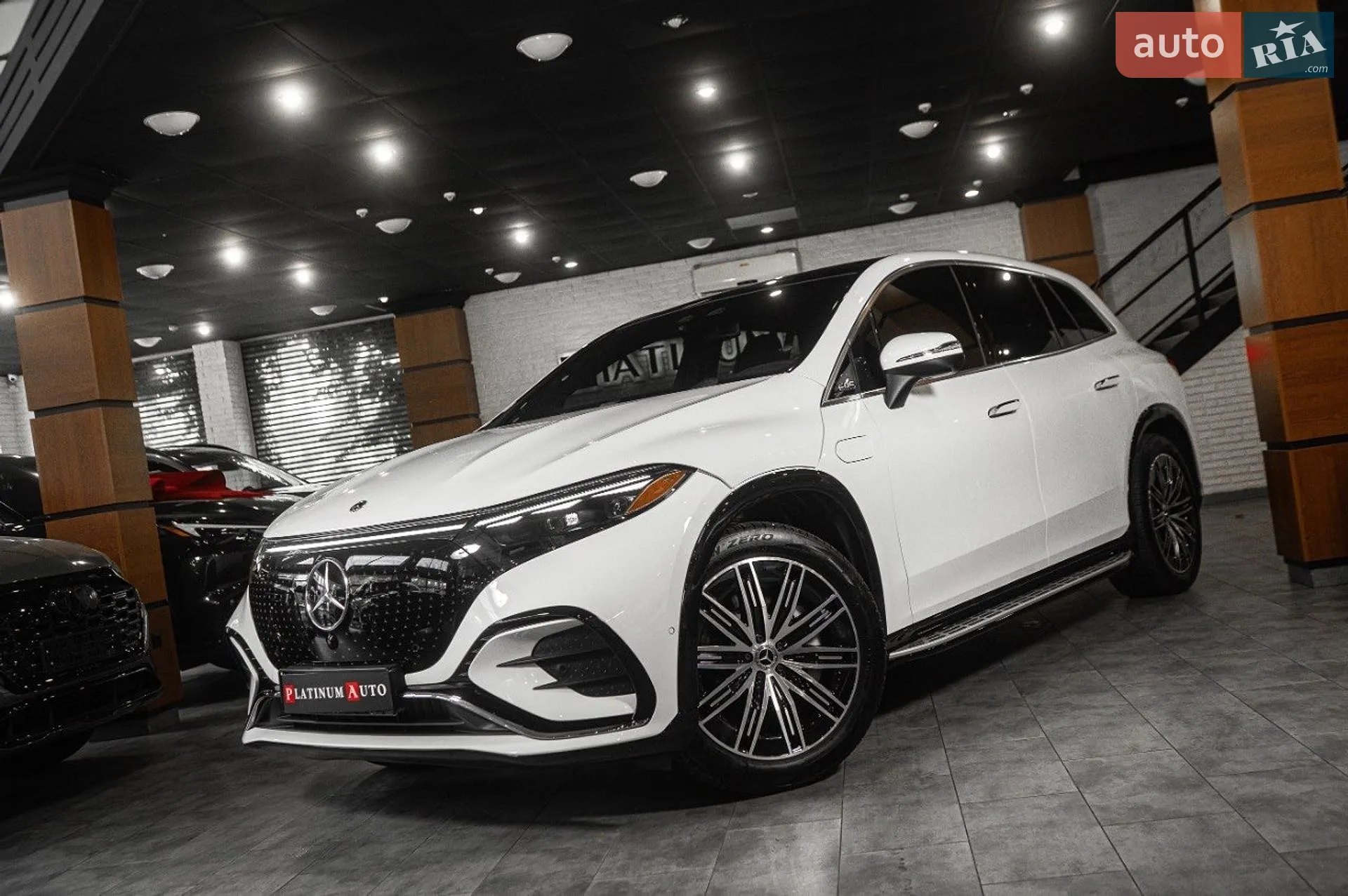 Mercedes-Benz EQS SUV, 2024