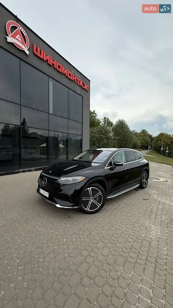 Mercedes-Benz EQS SUV, 2023