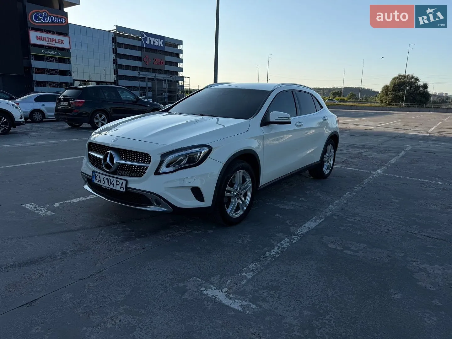 Mercedes-Benz GLA-Class, 2015