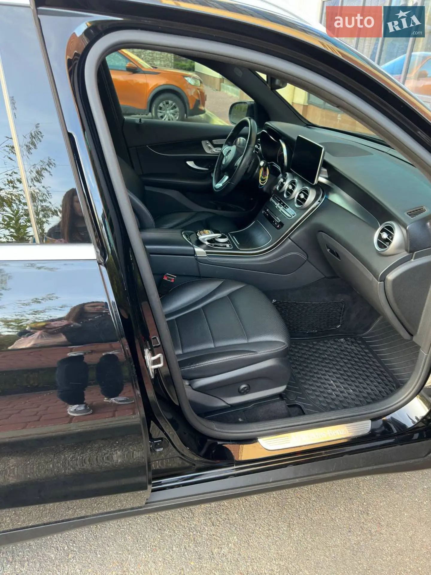 Mercedes-Benz GLC-Class 2016 — 1