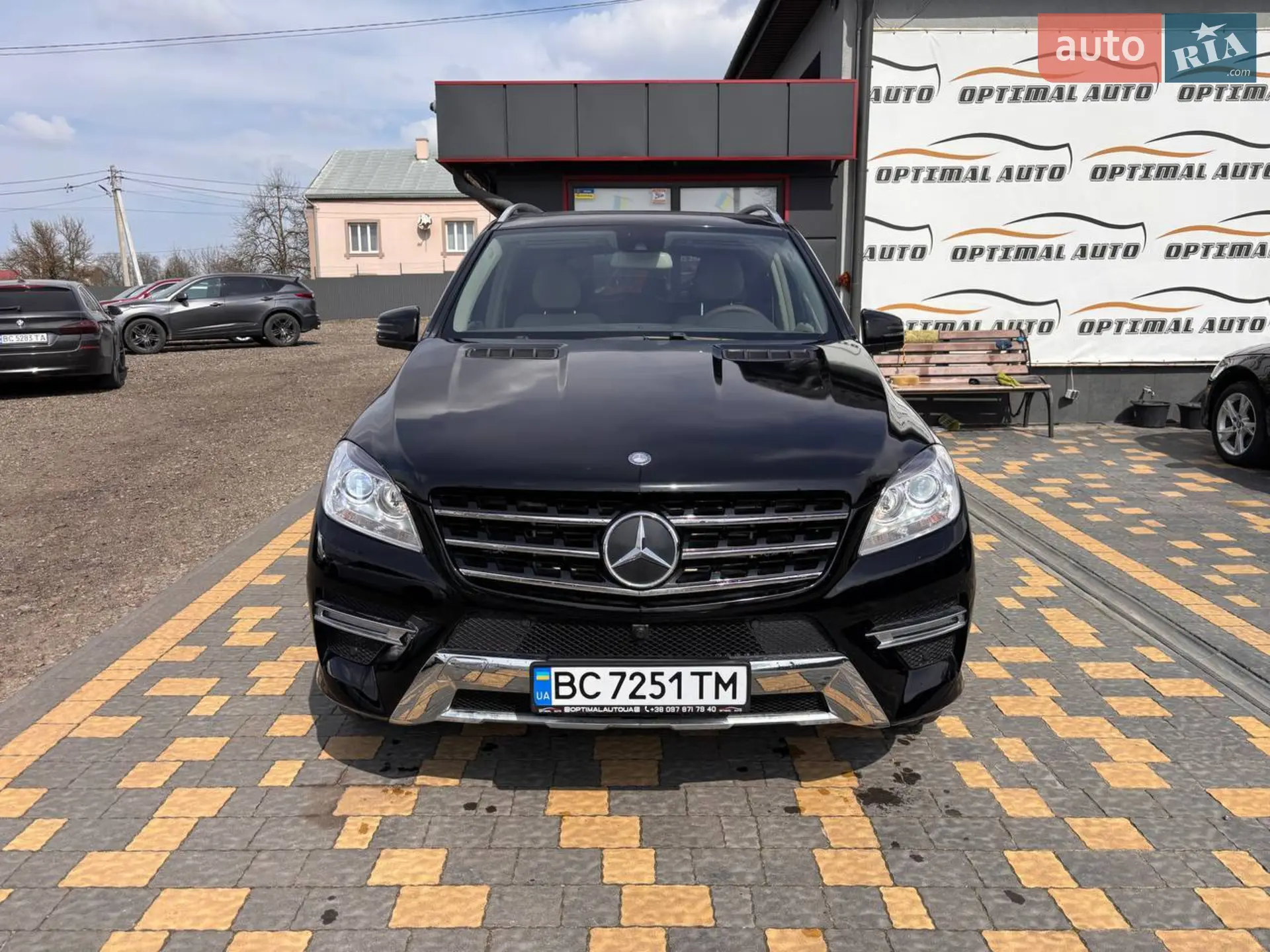 Mercedes-Benz M-Class, 2014