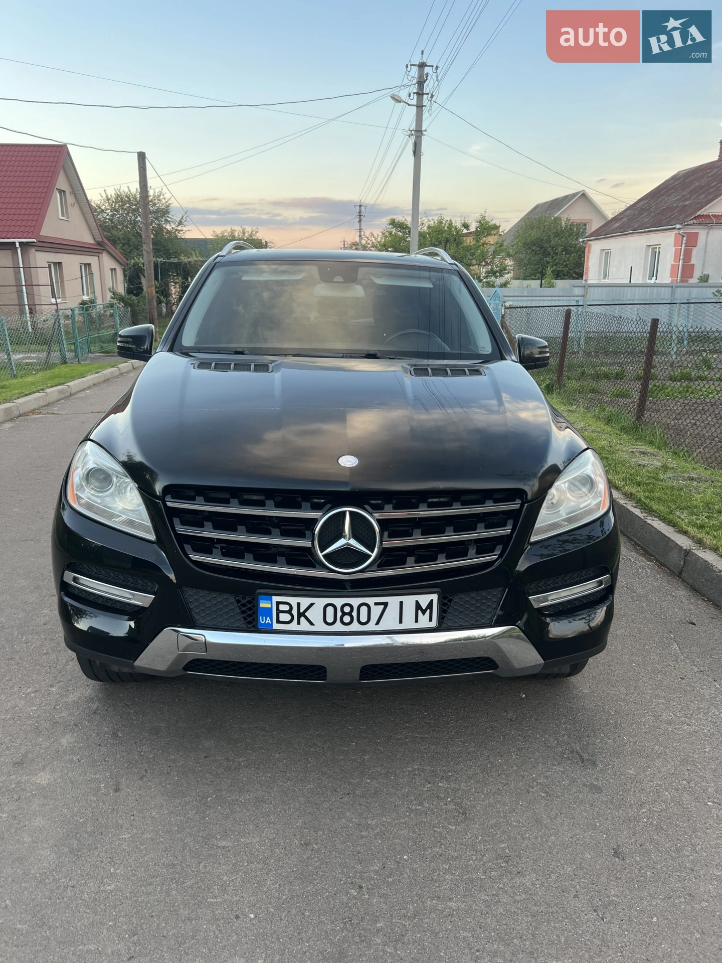 Mercedes-Benz M-Class, 2011