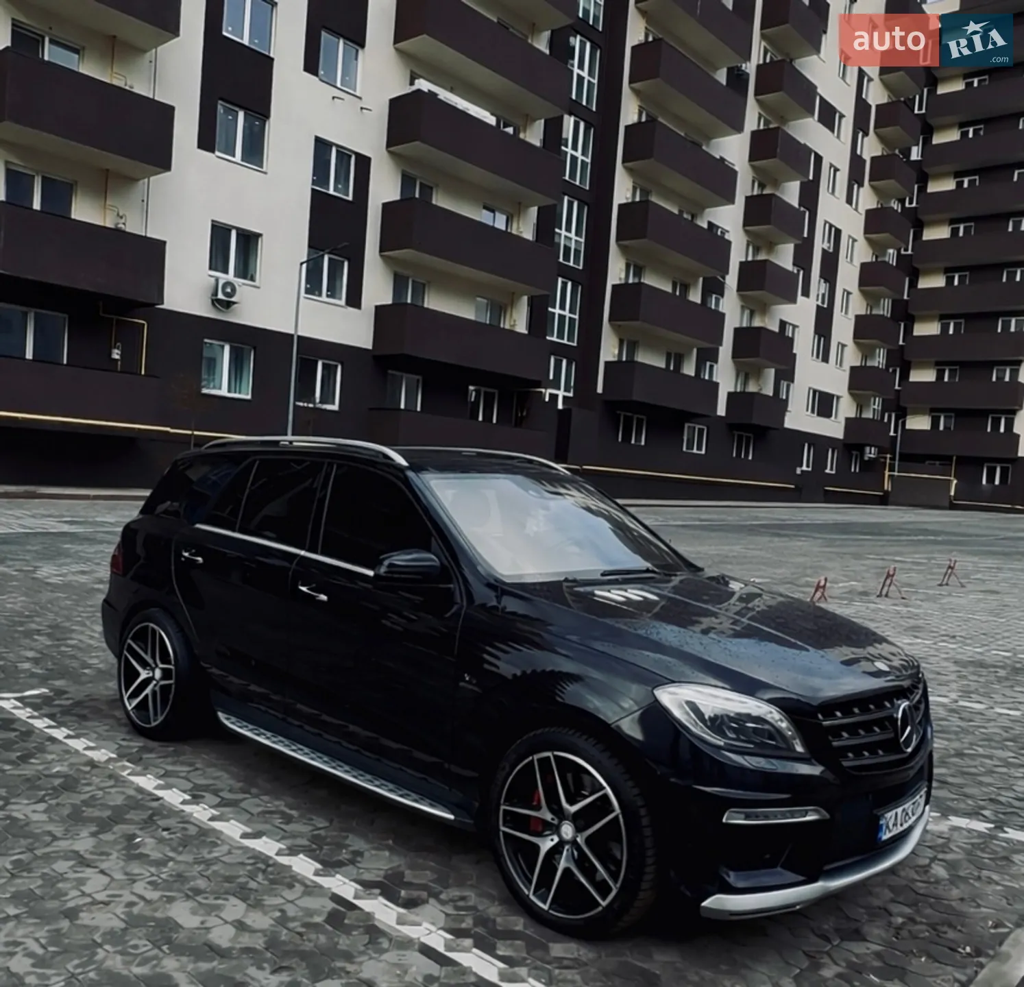 Mercedes-Benz M-Class, 2012