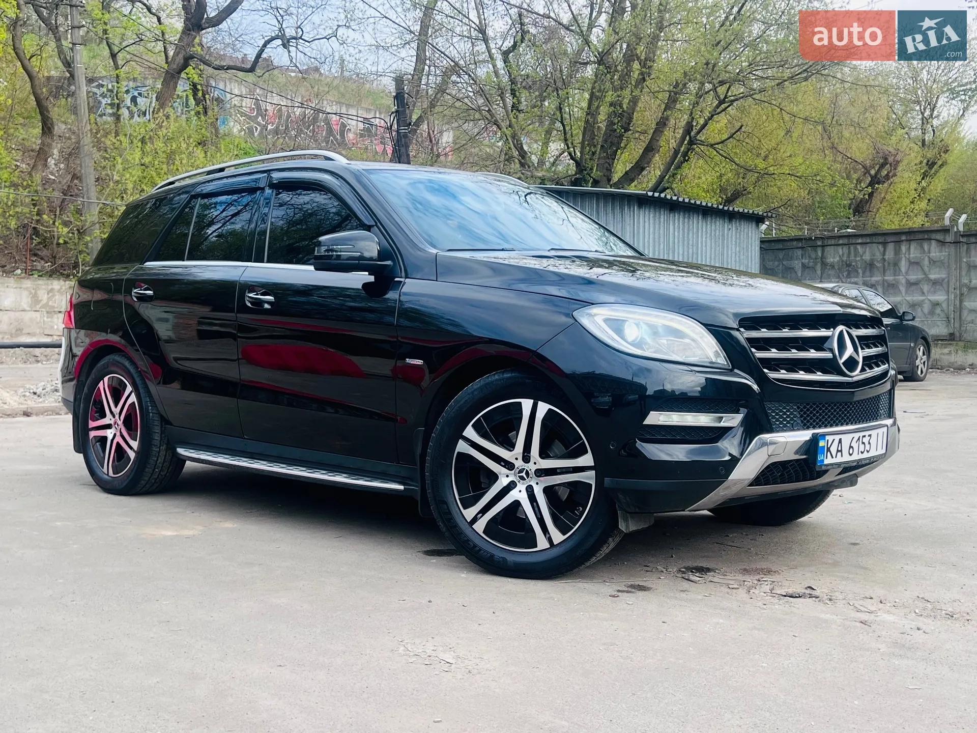 Mercedes-Benz M-Class, 2012