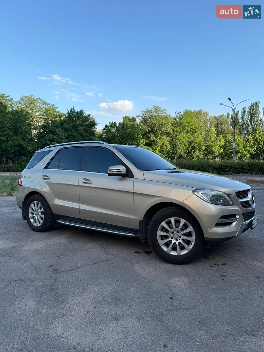 Mercedes-Benz M-Class, 2012