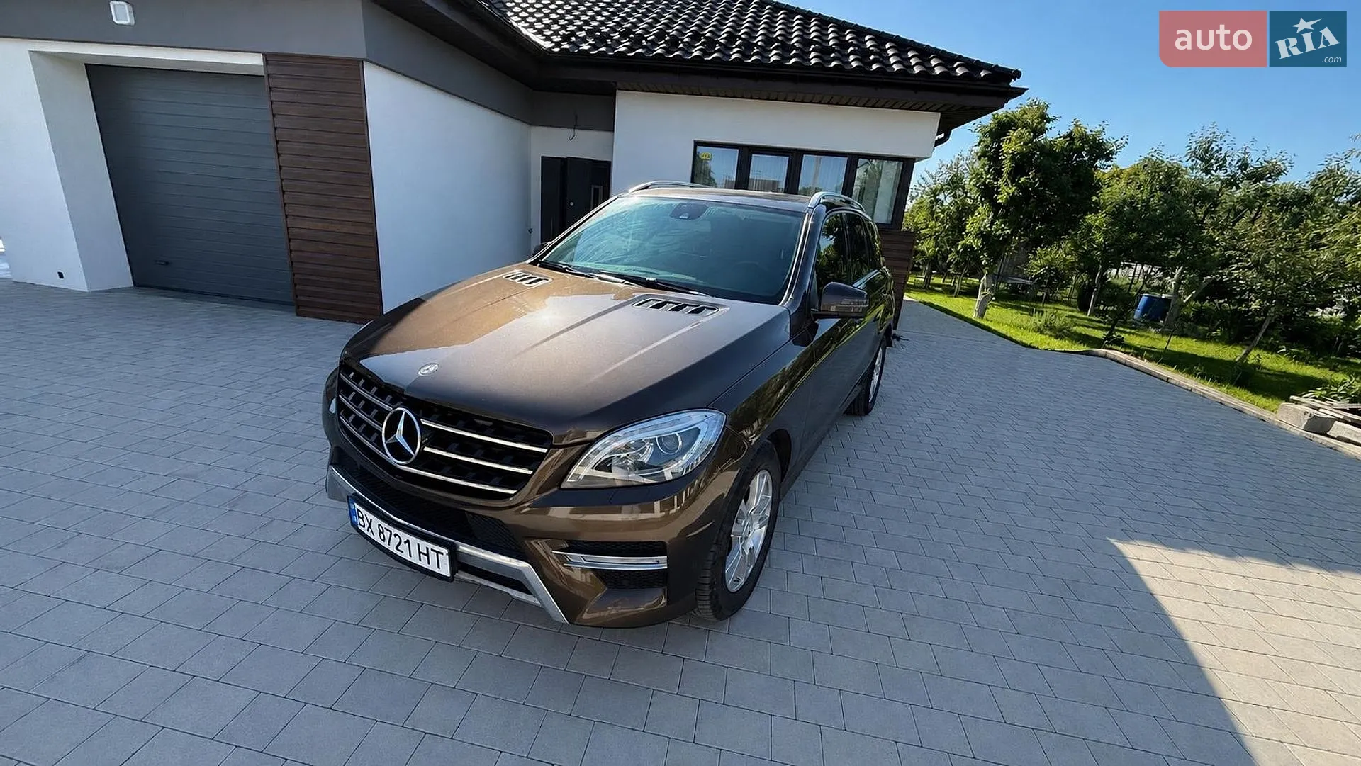 Mercedes-Benz M-Class, 2012
