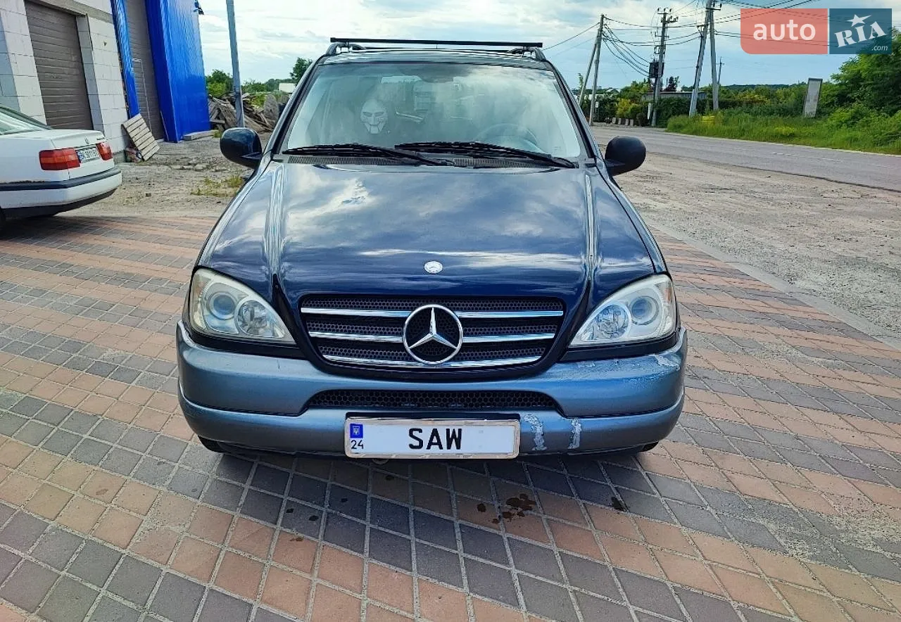 Mercedes-Benz M-Class, 2001