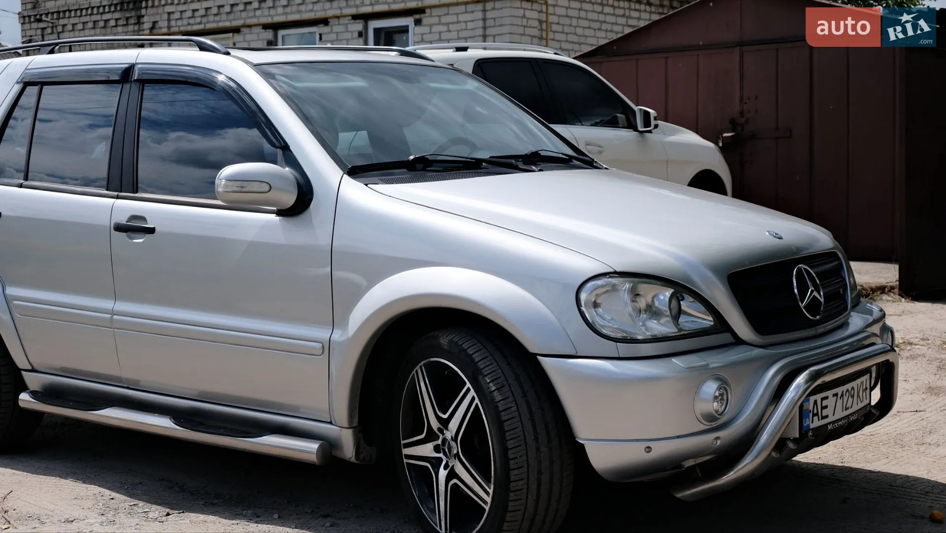 Mercedes-Benz M-Class, 2002