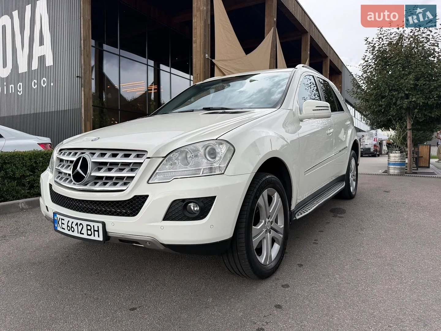 Mercedes-Benz M-Class, 2010