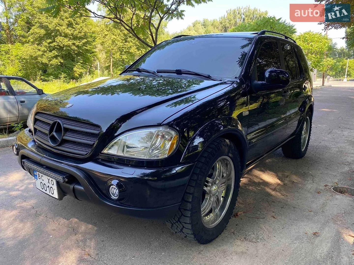 Mercedes-Benz M-Class, 2001