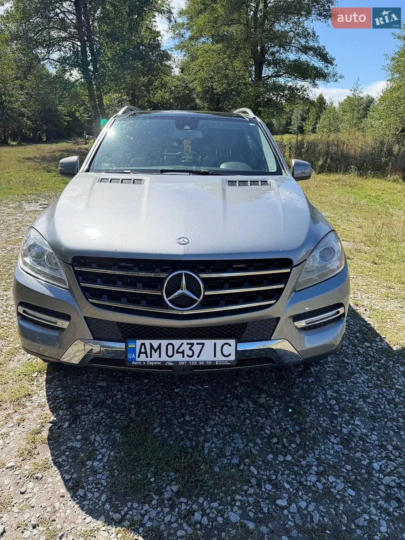 Mercedes-Benz M-Class, 2011