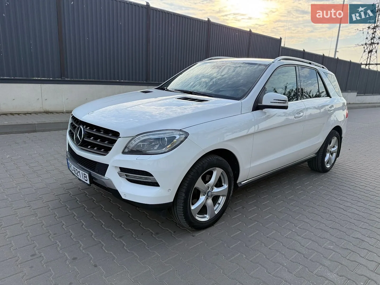 Mercedes-Benz M-Class, 2014