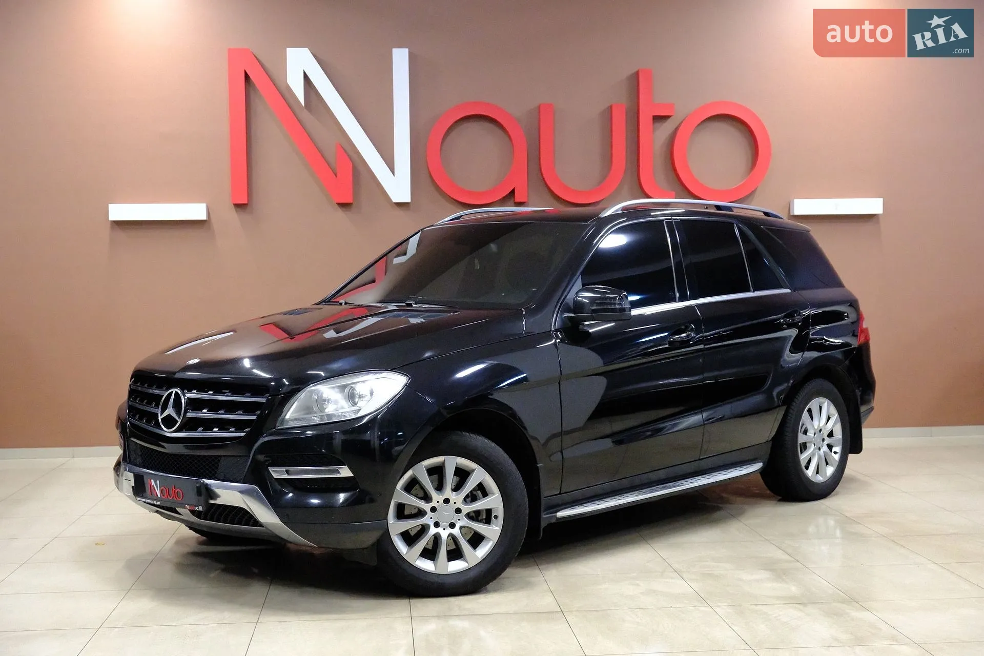 Mercedes-Benz M-Class, 2012