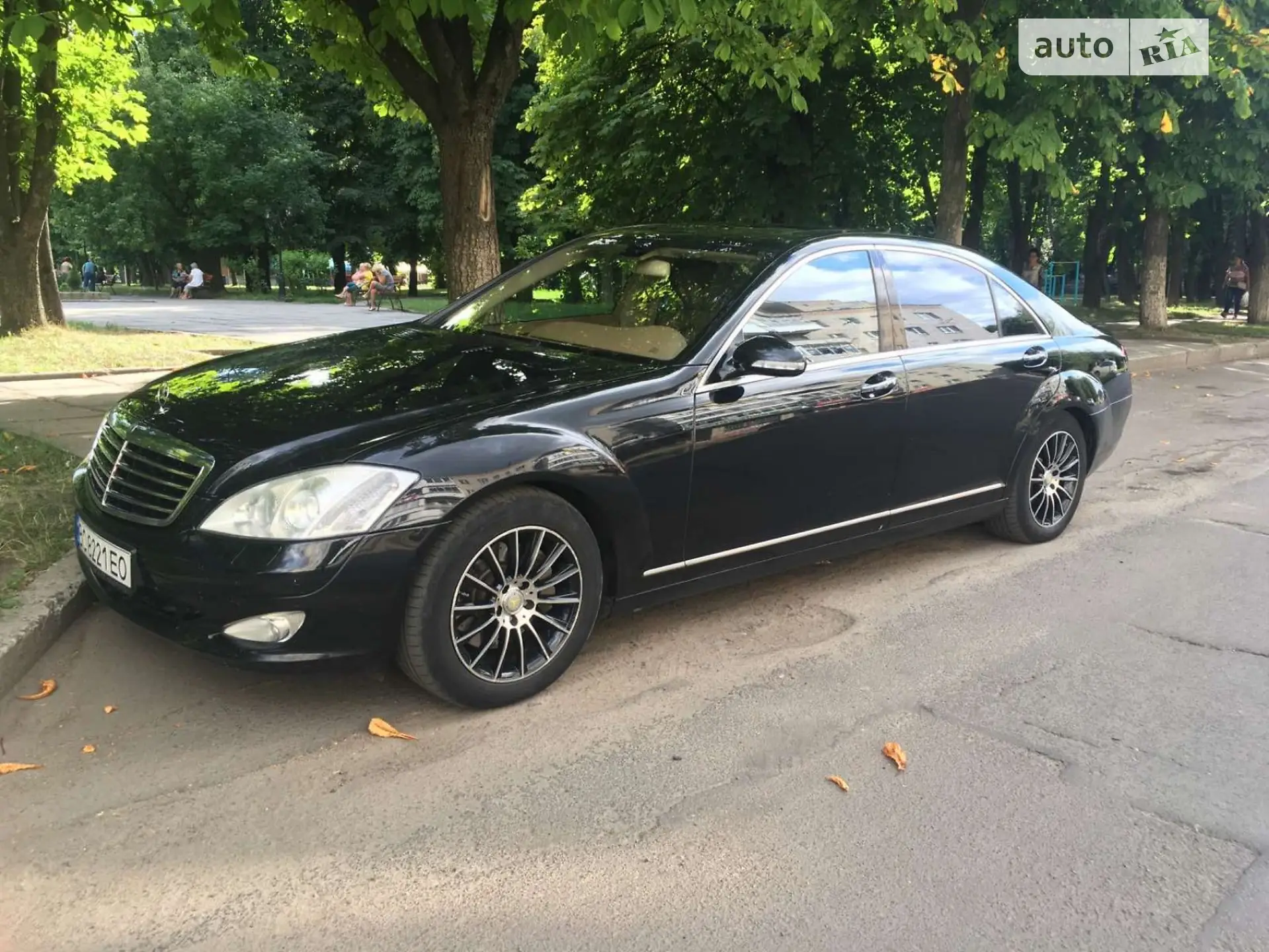 Mercedes-Benz S-Class, 2005