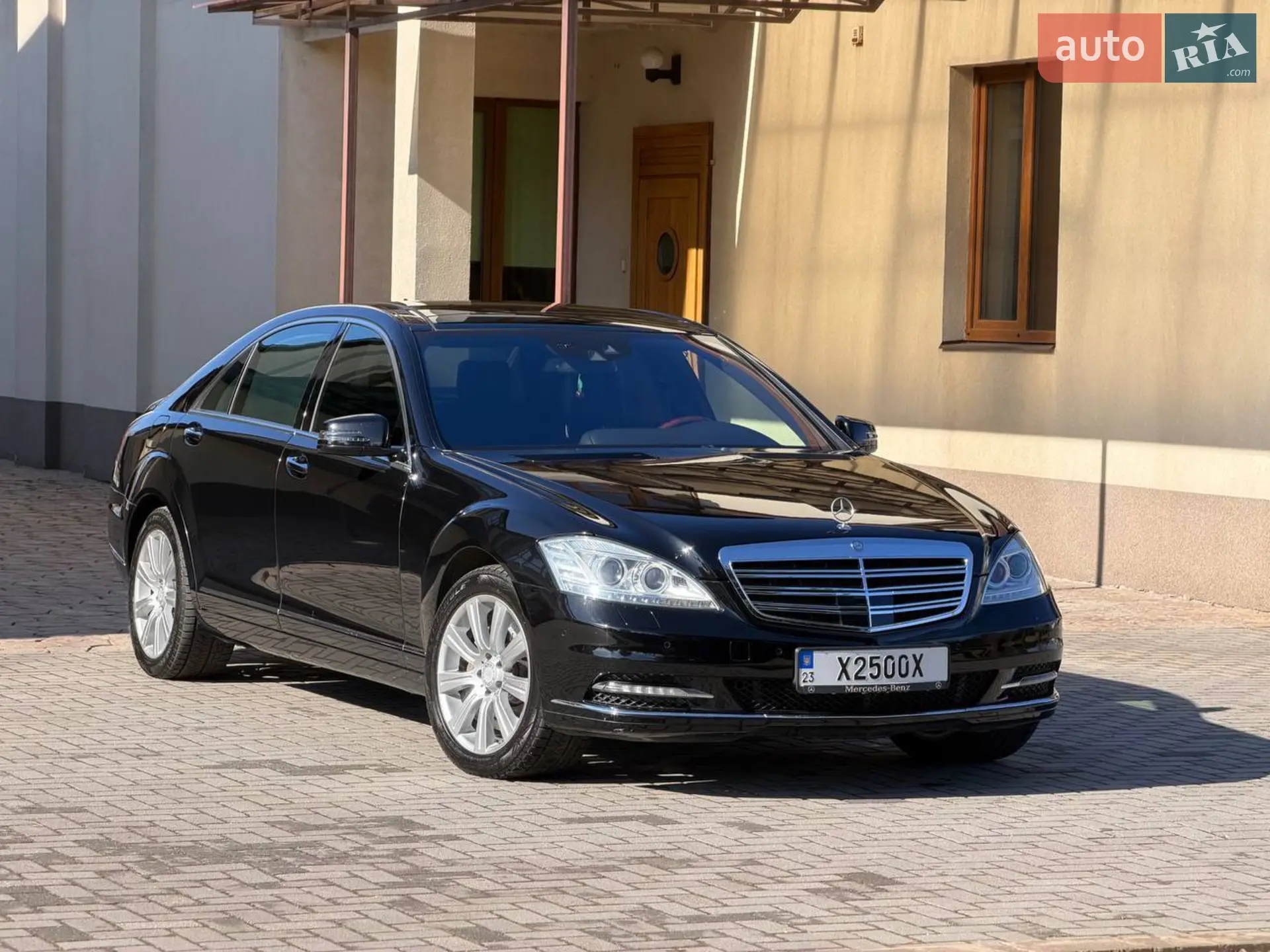 Mercedes-Benz S-Class, 2012