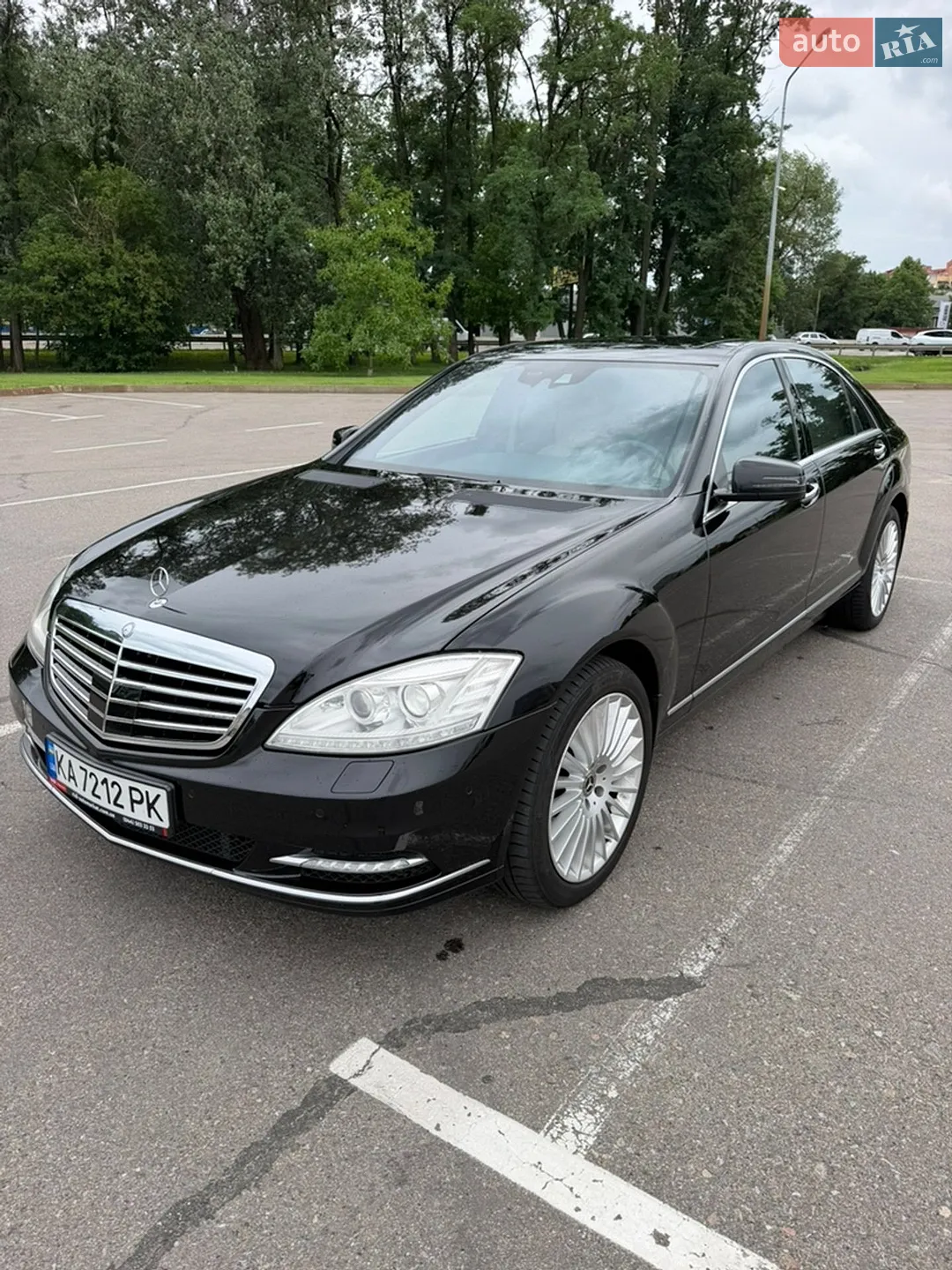 Mercedes-Benz S-Class, 2011