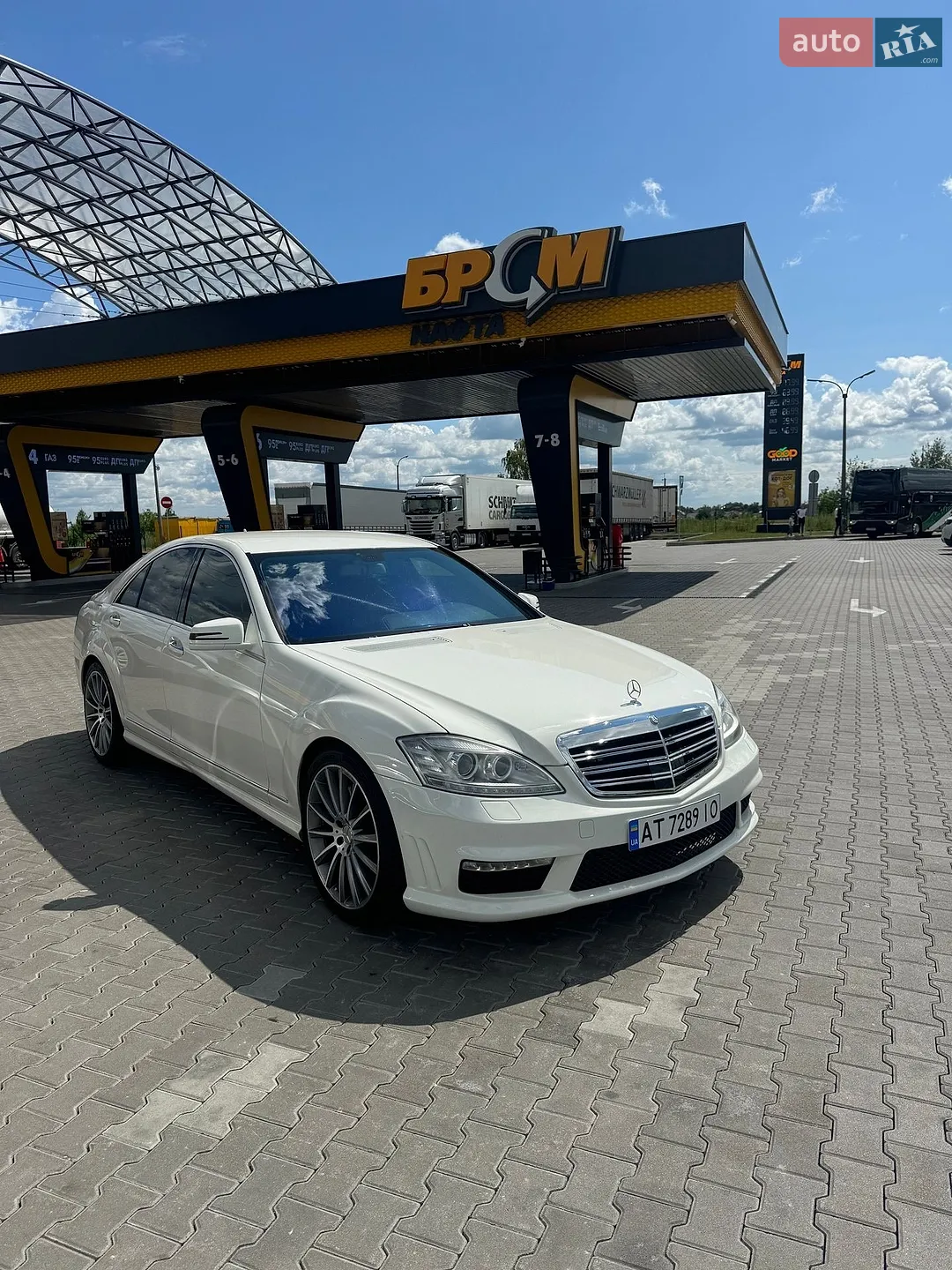 Mercedes-Benz S-Class, 2009