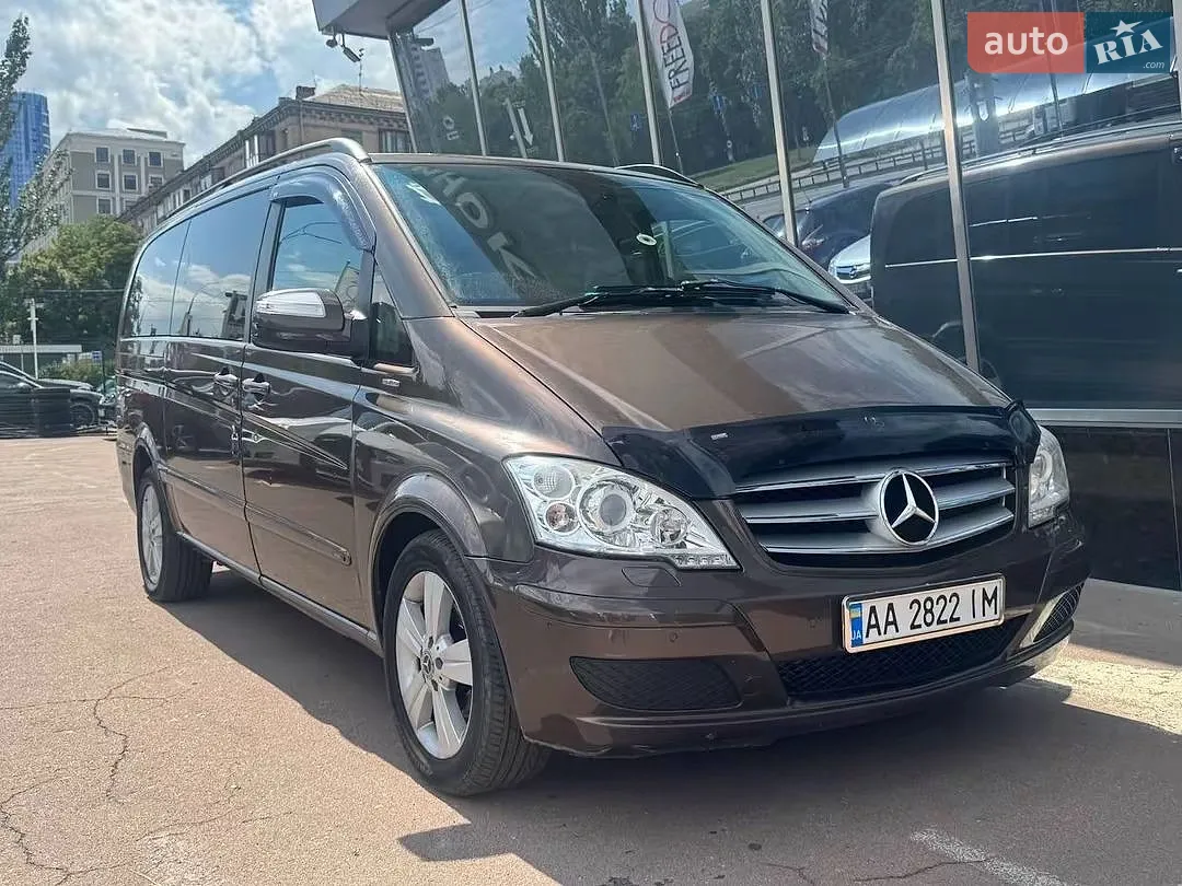 Mercedes-Benz Viano, 2011